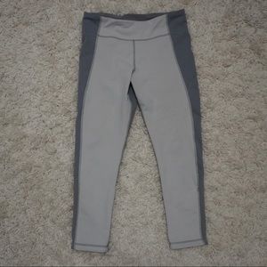 Under Armour Women’s Gray Leggings